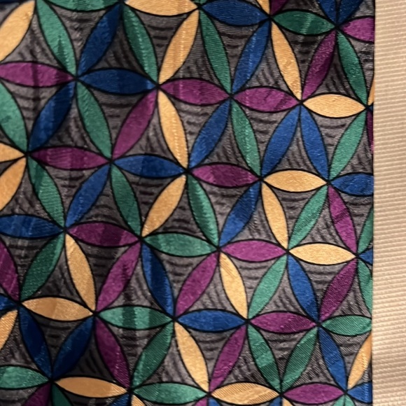 Henri Christian Silk Necktie - Picture 2 of 3